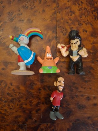 Lote figuras PVC promocionales y juguetes