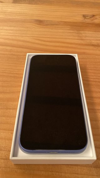 iPhone 16 – 128 GB Ultramarino – desprecintado