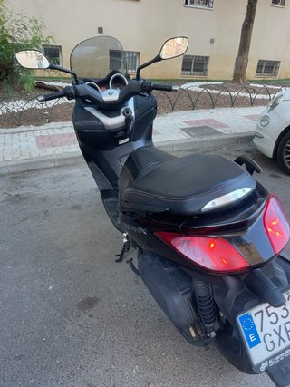 Yamaha Xmax 125 Negra en perfecto estado