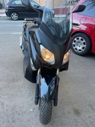 Yamaha Xmax 125 Negra en perfecto estado