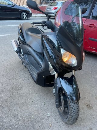 Yamaha Xmax 125 Negra en perfecto estado
