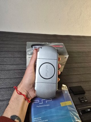 PSP 3004 Mystic Silver Sony