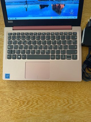 Portátil Lenovo Rosa/Beige