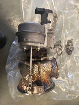Turbo Audi RSQ8,s8  0p2145654f 0p2145653f