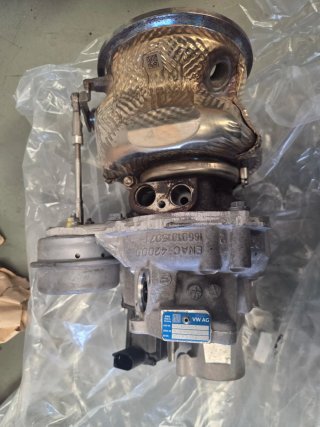 Turbo Audi RSQ8,s8  0p2145654f 0p2145653f