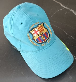 GORRA VINTAGE FCB CAMP NOU 1957-2007 NUEVA.