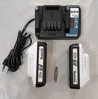 Taladro Makita HP488D + 2 Baterías + Maletín