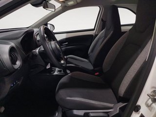 Toyota Aygo X Cross 1.0 Play