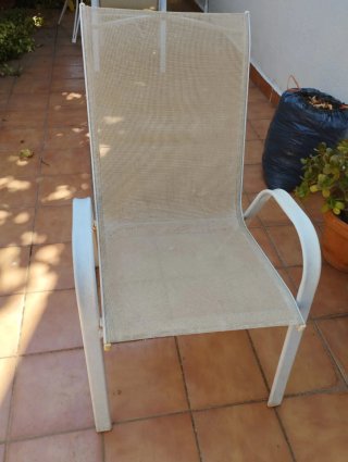 4 Sillas Exterior Metálicas Beige