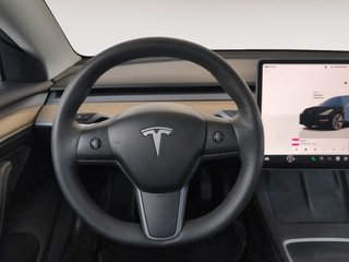 Tesla Model 3 RWD 188 kW (256 CV)