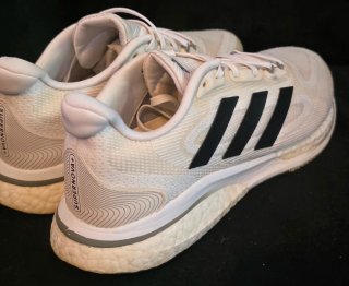 Zapatillas Adidas Supernova+ Blancas Negras