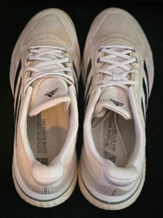 Zapatillas Adidas Supernova+ Blancas Negras