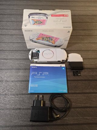 PSP Slim 3004 Blanco Perla