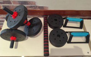 Manubri regolabili e barre per flessioni