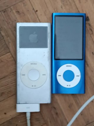 iPod Classic Plata y Azul