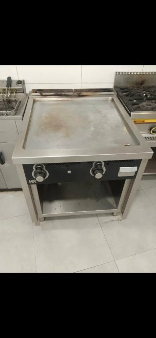 Plancha de gas cromo profesional