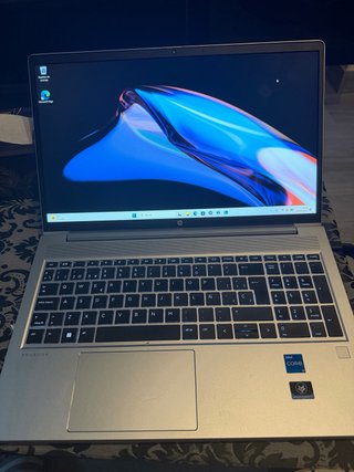 Portátil HP ProBook 450 G10