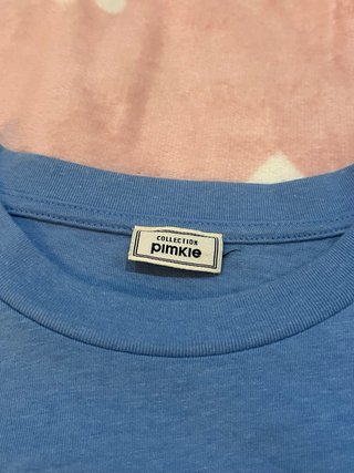Camiseta crop top manga corta Pimkie azul frase XS
