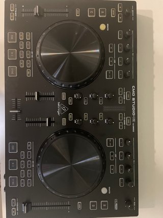 Mesa de mezclas Behringer CMD STUDIO 4a