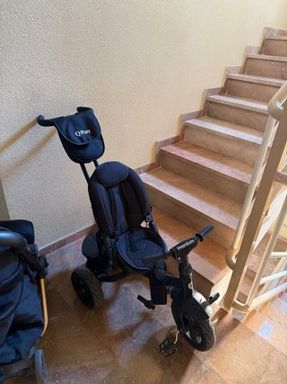Triciclo Evolutivo QPlay Premium Negro con caja