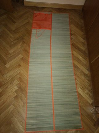Esterilla plegable tipo bolso naranja
