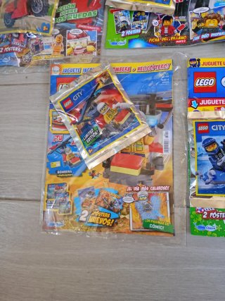 Lote 5 Revistas LEGO City