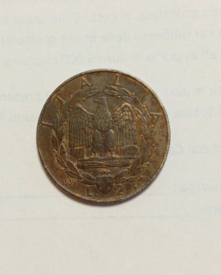 Lotto 2 Monete: 2 Baiocchi 1851R + 2 Lire 1939 XVI