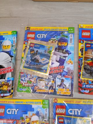 Lote 5 Revistas LEGO City