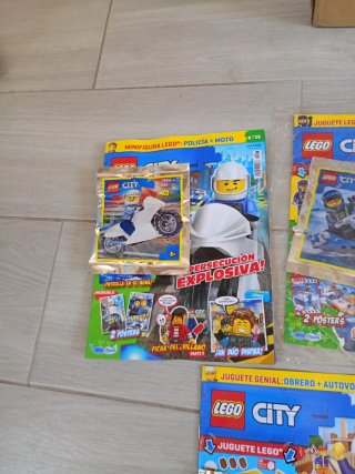 Lote 5 Revistas LEGO City