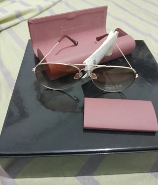 Gafas de sol aviador marrones y rosas