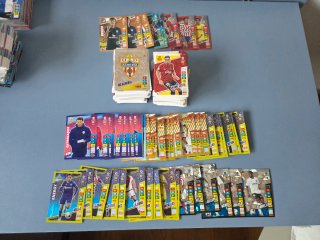 Lote de cromos de fútbol variado 2 (700)