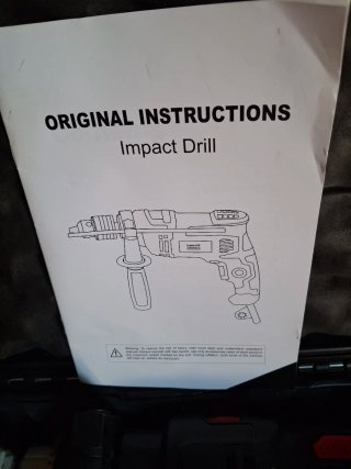 Taladro de impacto con maletín