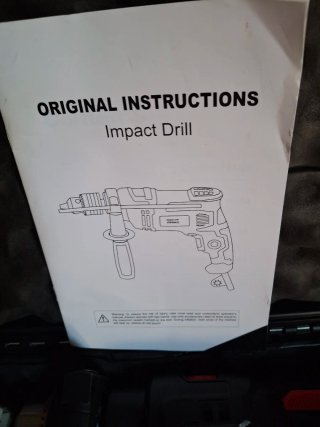 Taladro de impacto con maletín