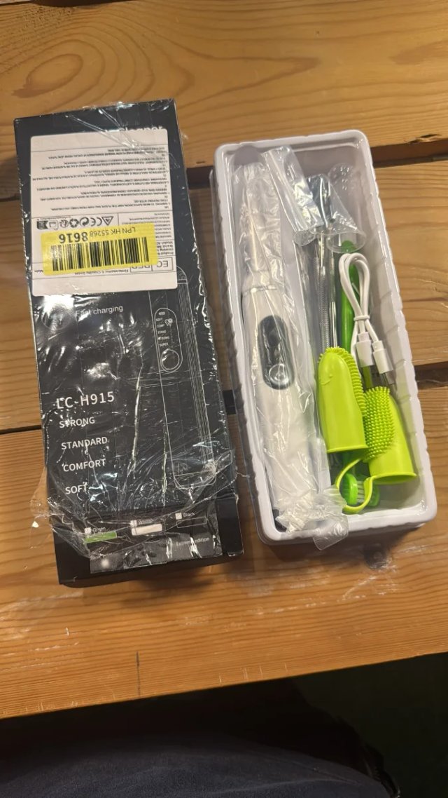 Spazzolino elettrico T6 + Accessori