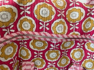 Bolsa de viaje y neceser estampado floral