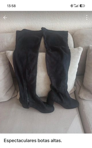Botas altas negras