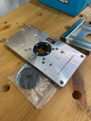 Fresadora Makita RP0900 mas completo