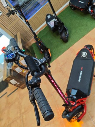 Rovoron R7 Patinete Eléctrico Negro/Rojo