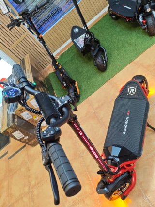 Rovoron R7 Patinete Eléctrico Negro/Rojo