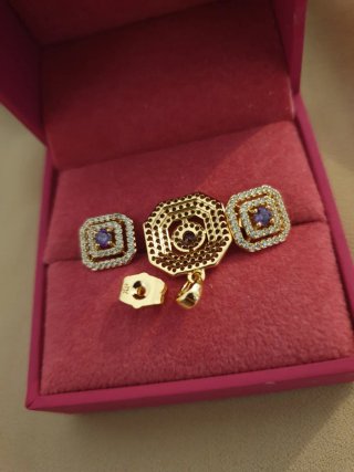 Conjunto Joyería Oro y Morado
