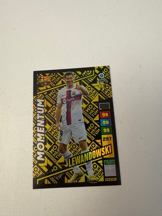 Cromos Momentum Adrenalyn XL 2022-23