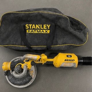 Kit Stanley Fatmax: Aspirador Indus 30L + Lijadora