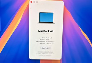 MacBook Air M2 2022 13.6 512GB Plata
