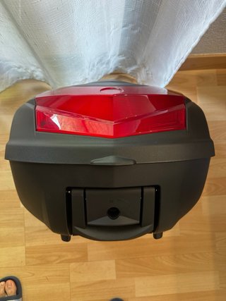Top Case NUEVO Yamaha 39L Negro - Baúl moto