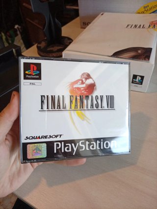 Final Fantasy VIII PS1 Edición Coleccionista