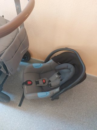 Carrito Bebé Kinderkraft con Silla Coche
