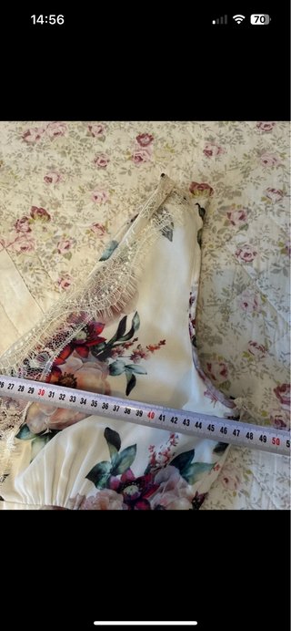 Vestido floral blanco y morado talla L