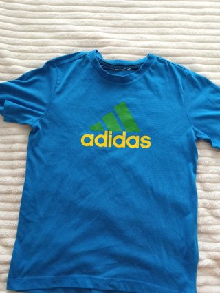 Camiseta Adidas azul y verde