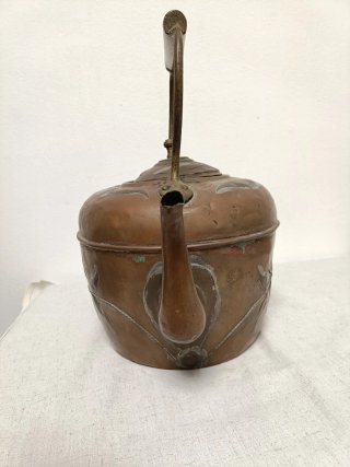 Tetera / Pava antigua de cobre decorada - 1,3 kg