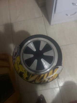 Hoverboard con diseño de tiburones